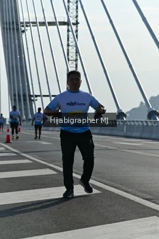 Runner Photo 2134604