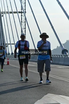 Runner Photo 2134657