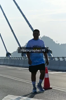 Runner Photo 2134688