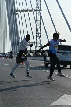 Runner Photo 2134723