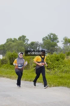 Runner Photo 2134893