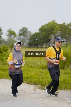 Runner Photo 2134945