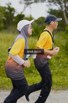 Runner Photo 2134970