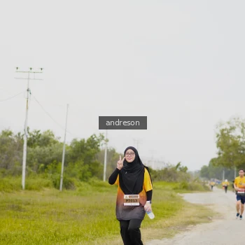 Runner Photo 2135004