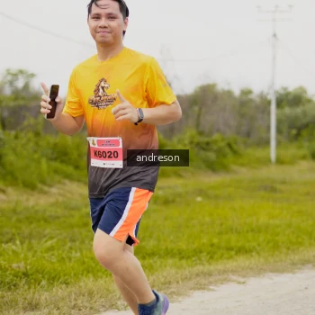Runner Photo 2135183