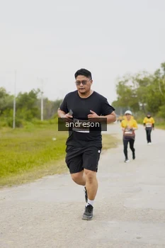 Runner Photo 2135282