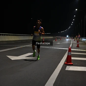 Runner Photo 2136447