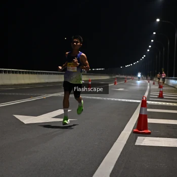 Runner Photo 2136451