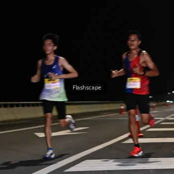 Runner Photo 2136467