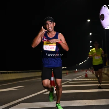 Runner Photo 2136484