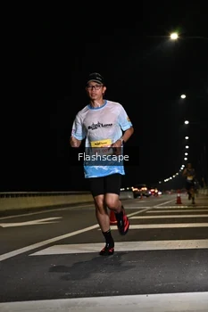 Runner Photo 2136512
