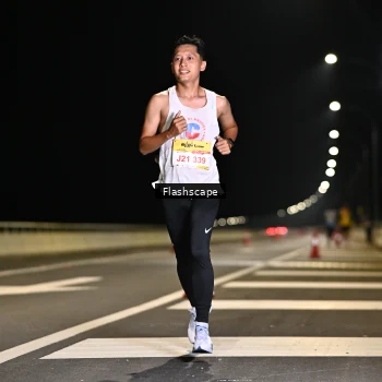 Runner Photo 2136523