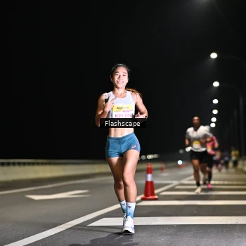 Runner Photo 2136576