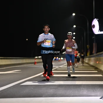 Runner Photo 2136659
