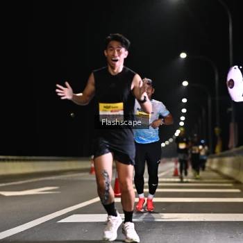 Runner Photo 2136677