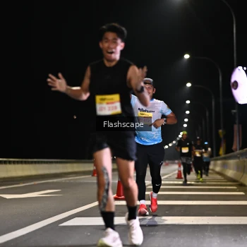 Runner Photo 2136680