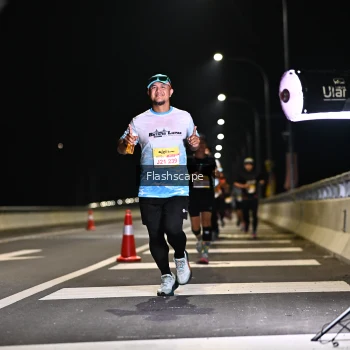 Runner Photo 2136698