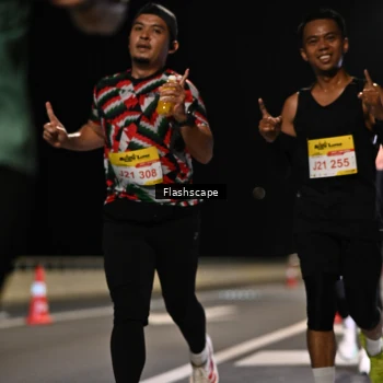 Runner Photo 2136732