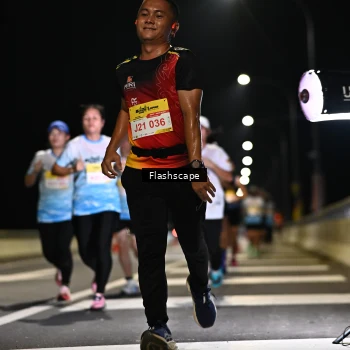 Runner Photo 2136822