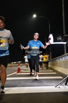 Runner Photo 2136935
