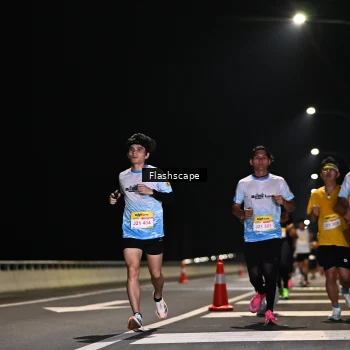 Runner Photo 2136942