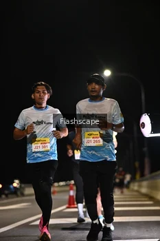 Runner Photo 2136945