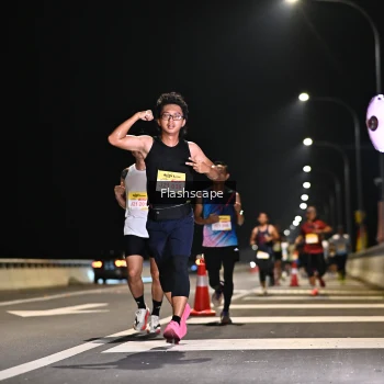 Runner Photo 2136958