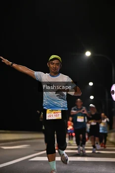 Runner Photo 2136992