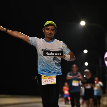Runner Photo 2136993