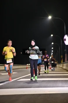 Runner Photo 2137036