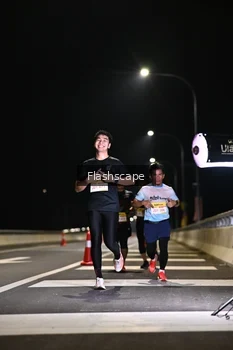 Runner Photo 2137057