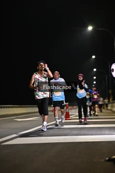 Runner Photo 2137078