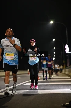Runner Photo 2137085