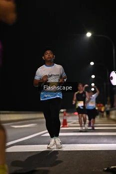 Runner Photo 2137098