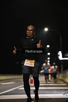 Runner Photo 2137116