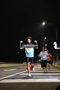 Runner Photo 2137122