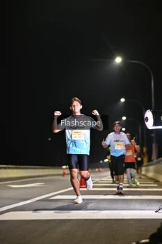 Runner Photo 2137124