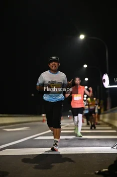 Runner Photo 2137126