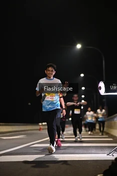 Runner Photo 2137151