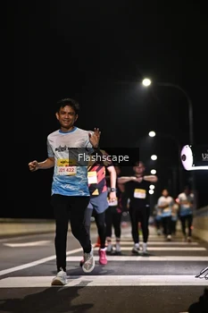Runner Photo 2137153