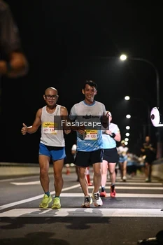 Runner Photo 2137209