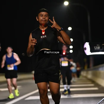 Runner Photo 2137295