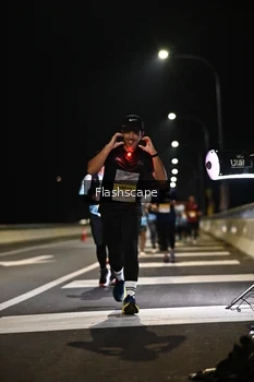 Runner Photo 2137302