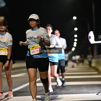 Runner Photo 2137375