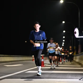 Runner Photo 2137396