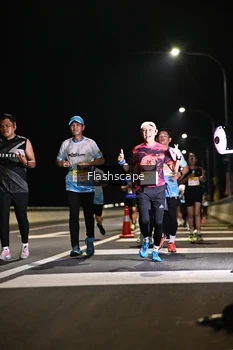 Runner Photo 2137434