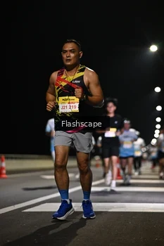Runner Photo 2137618