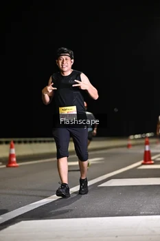 Runner Photo 2137894