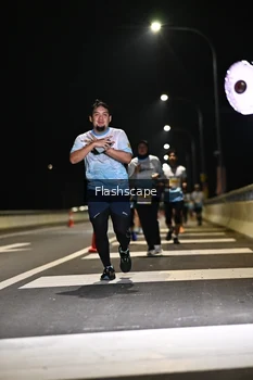 Runner Photo 2137927