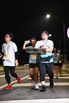 Runner Photo 2137990